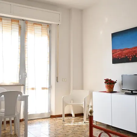 Apartament Marcelli, Bilocale Fronte Mare Con Ampio Terrazzo Vista Mare - M146