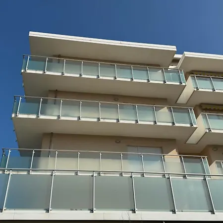 Marcelli, Bilocale Fronte Mare Con Ampio Terrazzo Vista Mare - M146